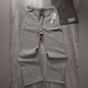 Essentials dark Gray Sweatpants new medium